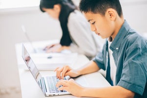 習い事で「プログラミング」をやっている子どもの割合は?