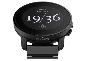 スント、チタン製ブレスレットの「SUUNTO 9」プレミアムモデル