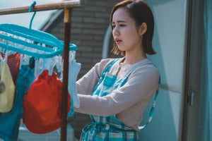 既婚女性が担っている家事は78%、フルタイム勤務・専業主婦で違いは?