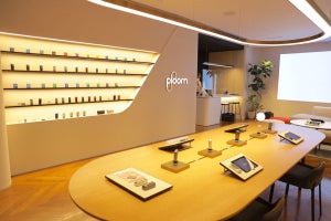 まさに愛煙家のオアシス! 「Ploom Shop」で愛機のデコレーション&無料コーヒーで一服してみた