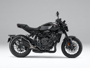 ホンダ、大型ロードスポーツバイク「CB1000R」に"Black Edition"を設定