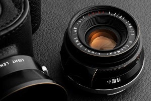 ライカMマウントレンズ「LIGHT LENS LAB M 35mm f/2」、ブラックを追加