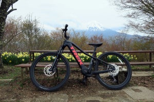 トレックのeBike「Powerfly 5」富士山麓ライド試乗レポート - ボッシュのドライブユニット搭載で坂道もラクラク!