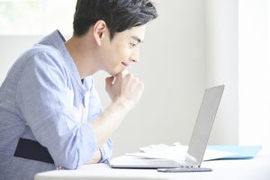 『年収500万円・iDeCoを月1万5,000円・退職金2,000万円』の会社員、老後の生活はどんな風になる?