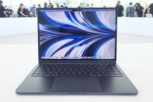 M2搭載「MacBook Air」に触ったM1ユーザー、“すぐに買う”と決めたワケ