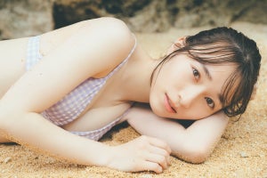 櫻坂46守屋麗奈、初のビキニ姿でアンニュイな表情　1st写真集先行カット