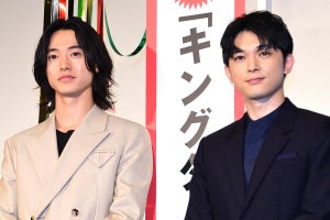 山崎賢人＆吉沢亮、『キングダム2』互いに絶賛「すごかった」「椅子の座り方が…」