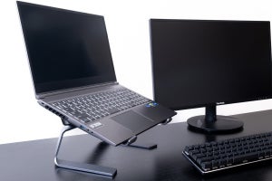 上海問屋、X型フレームを採用したアルミ合金製ノートPCスタンド