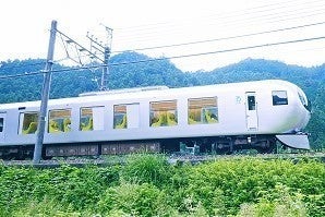 西武鉄道「ラビュー」乗車の親子に片道特急料金分のクーポン券配布