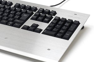 FILCO、30周年記念メタルキーボードのロープロファイルモデル