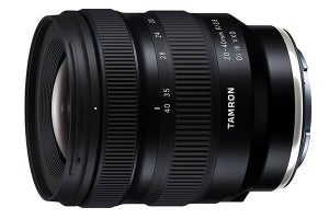 タムロン、新趣向の大口径広角ズーム「20-40mm F/2.8 Di III VXD」開発発表