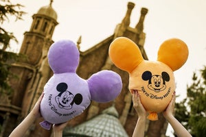 東京ディズニーリゾートにハロウィーンのスペシャルグッズ! カチューシャなど雑貨やお菓子が登場