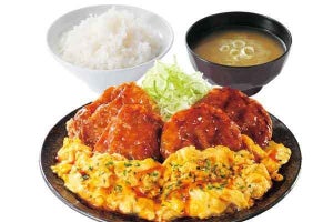 から揚げ2個＋つくね2個＋ふんわりたまご＝【869円】の定食で登場