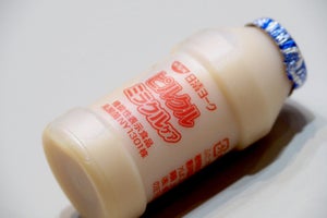 睡眠の質を改善する新たな乳酸菌飲料「ピルクル ミラクルケア」とは?