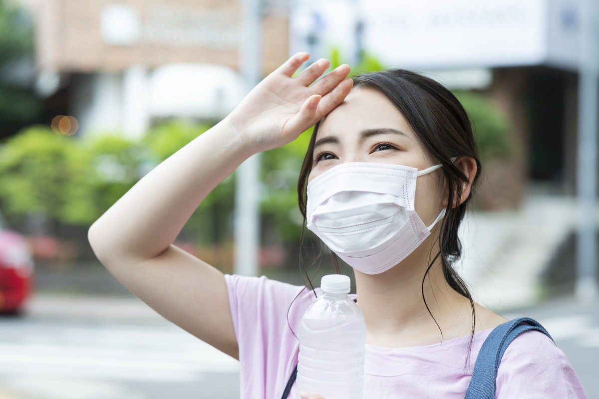 【最新おとぎ話?】「なんだか今日暑いわね…」背中を見たら…"セルフかちかち山"が話題に- 「100年語り継ぎたいツイート」「単語が面白いw」