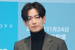 佐藤健、理想の恋はない「想像できないところで恋に落ちたい」“今の恋”質問も