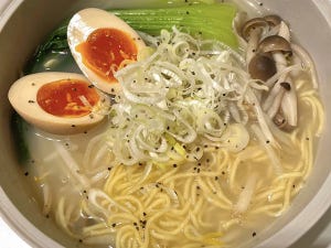 【ダイエット飯】約60kcal!? 衝撃の低カロリー豚骨ラーメンのレシピに「これは嬉しい」「罪悪感がない!」と大反響!