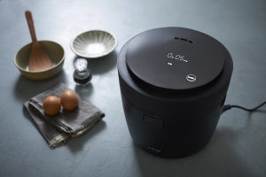 おかずやパンを作れて1万円以下、マットブラックの3合炊き炊飯器