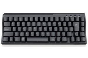 マクロプログラミング機能を搭載した65％メカニカルキーボード「Majestouch Xacro M3A」