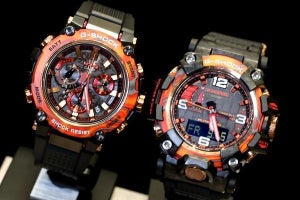 G-SHOCK 40周年 - 力強く輝く太陽フレアを表現した「Flare Red」2モデル