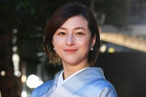 広末涼子、艶やかな着物姿で笑顔　TIFFレッドカーペット登場