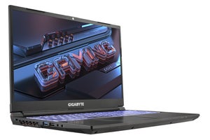 GIGABYTE、240Hz駆動ディスプレイ搭載の15.6型ゲーミングノートPC