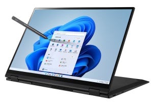 LG gramの機能を受け継いだコンバーチブルタイプの16型2in1 PC