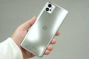 「moto g32」レビュー、防水／おサイフ対応の上位機種「g52j 5G」と比べたメリットは？