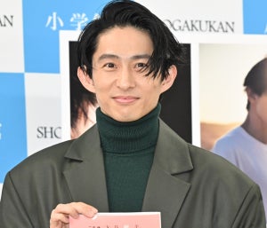 三宅健､初写真集リリースに感慨 井ノ原新社長にもエール｢頑張ってください｣