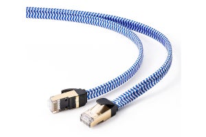 メッシュ素材のCat7フラットLANケーブル、長さは0.5～10mの6種類