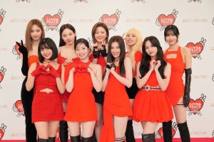 TWICEサナ、誕生日に紅白リハ　プライベートジェットでメンバーと過ごし「うれしい」