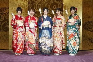 乃木坂46伊藤理々杏ら、乃木神社で晴れ着姿「本当に嬉しいです!」