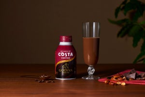 コク深・まろやか・贅沢なご褒美カフェラテ! 「COSTA×GODIVAショコララテ」新登場