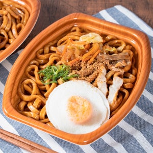 北九州市発「資さんうどん」監修の焼きうどんをファミマで地域限定発売