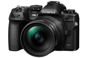 OMデジタル、OM-1に「12-40mm F2.8 PRO II」付属のキットモデルを追加