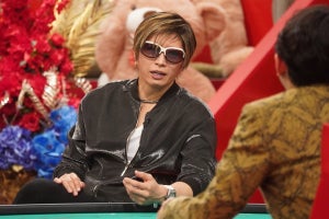 GACKT、有吉弘行と初共演「ずっと夢の中では会っていましたよ(笑)」