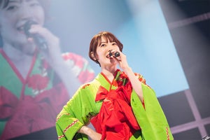 声優・花澤香菜、ライブBlu-ray“Pokerface”よりダイジェスト映像を公開