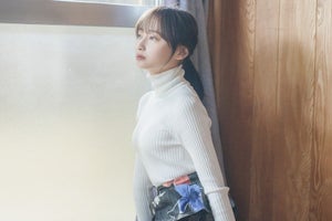 日向坂46・影山優佳、1st写真集で初水着&ランジェリー「もっと私を知って」