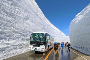 春の風物詩! 富山県-長野県「立山黒部アルペンルート」全線開通でフェスティバル