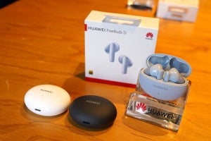 ファーウェイ、小型化してANCが強化された完全ワイヤレス「FreeBuds 5i」