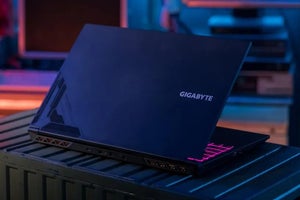 GIGABYTE、エントリー向けにもRTX 40搭載モデル投入開始 15.4万円から