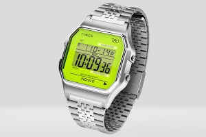 TIMEX、80年代デザインのデジタルウォッチにビビッドカラーなど限定色4種