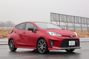 トヨタ「アクア」に高性能版「GR SPORT」は必要? 乗り比べてみた