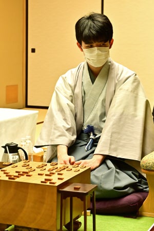 藤井将棋の底知れぬ深さ　藤井竜王が開幕戦制し七冠に向け前進　第81期名人戦七番勝負第１局