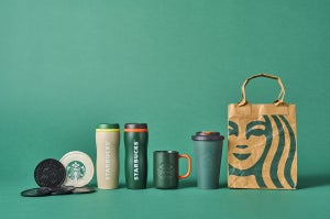 スタバのグッズ新作はサステナブル! くり返し使えるショッパーやリサイクル素材のボトルなど5商品