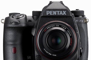 PENTAX、モノクロ撮影に特化した「K-3 Mark III Monochrome」