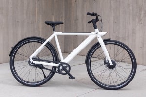 BESV、自動変速やスマホ連携機能を強化したe-bike「SMALO LX2／PX2」