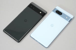 新型「Pixel 7a」の進化点は？ 1年前のPixel 6aとの違いをチェック