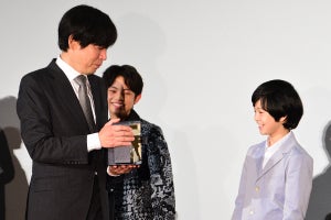 『怪物』子役の黒川想矢、カンヌトロフィーに言葉失う　柊木陽太は「名前を変えようかな」