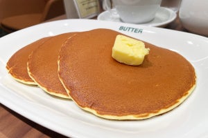 【丸ごと1本!?】バター専門店の「ホットケーキ」が贅沢すぎる! バターの量も味も想像以上だった